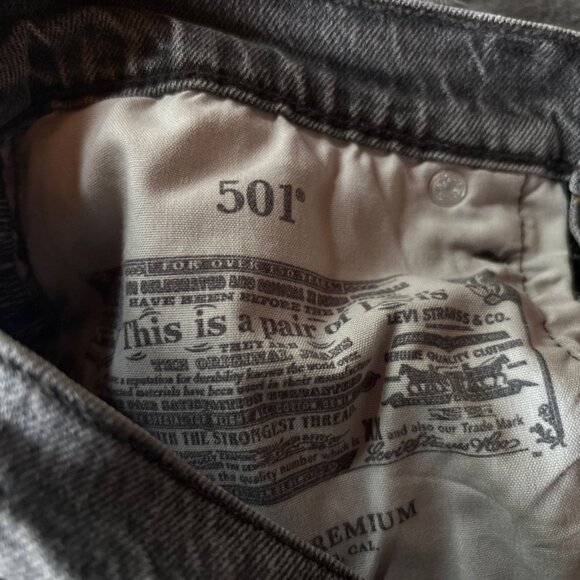 Levies Mens Button Fly 501 27/28 Light Black/gray  Denim Jeans High RIse Premium - Picture 14 of 14